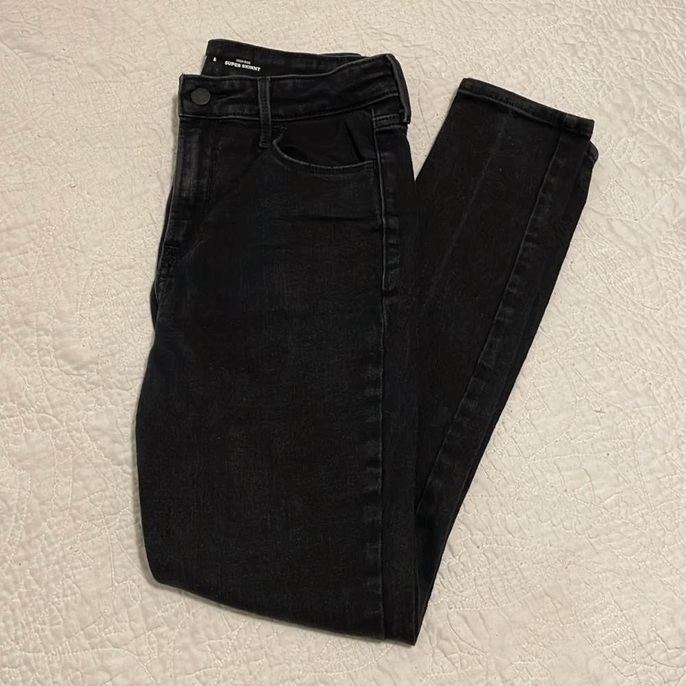 Women’s Old Navy Black Super High Rose Skinny Jeans